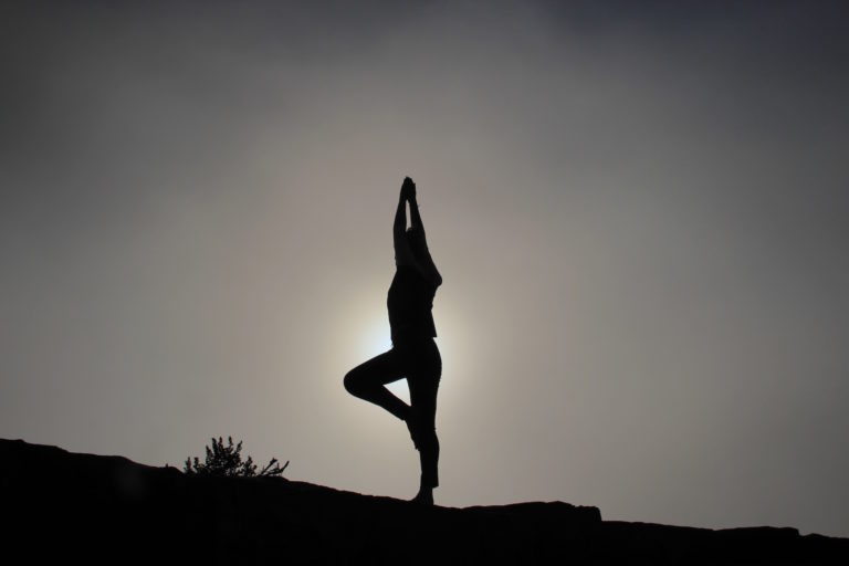 Tập yoga có làm giảm cân không?