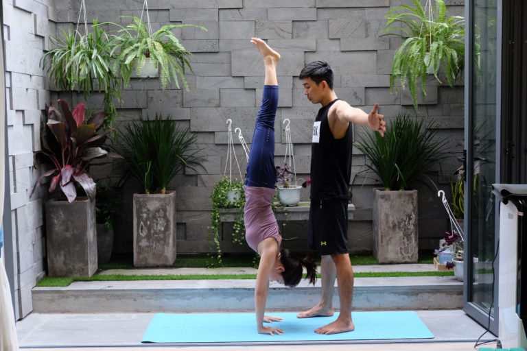 Tổng kết Yoga Workshop Handstand bổ ích và thú vị