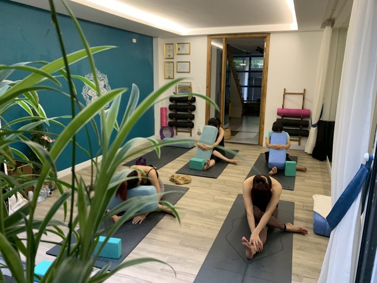 Khai giảng lớp Yin Yoga Online sáng cuối tuần