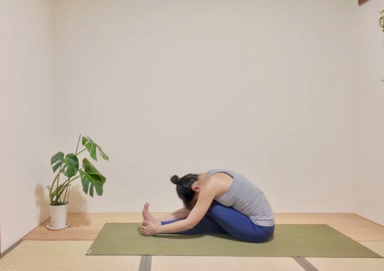 [7 NGÀY YOGA TRỊ LIỆU ĐAU LƯNG] Ngày 5 – Cân bằng toàn bộ cột sống & thư giãn phục hồi
